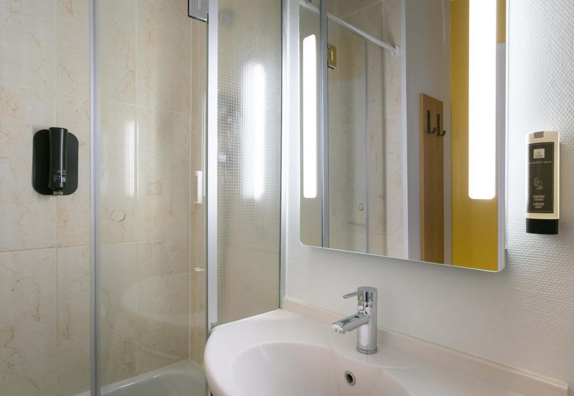 B&B Hotel Lorient Lanester Kültér fotó